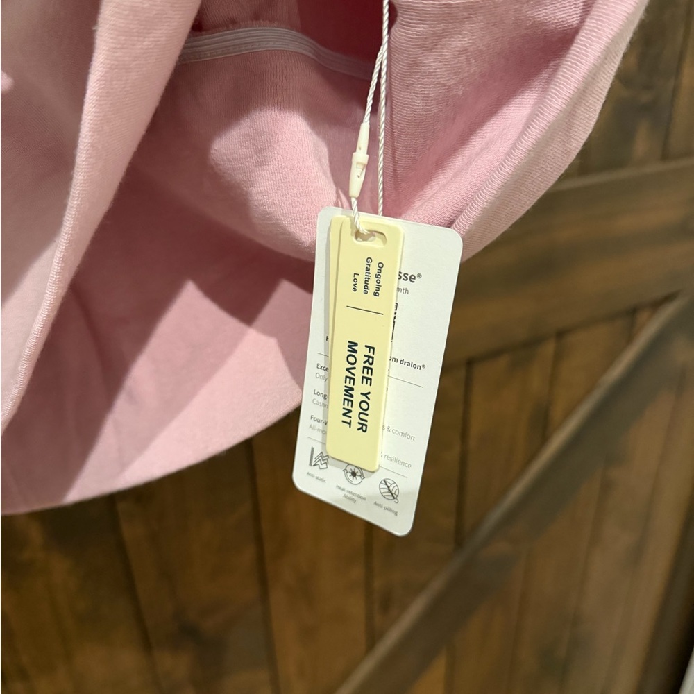 OGL Women's Soft Pink Drape Blouse NWT - Picture 4 of 5